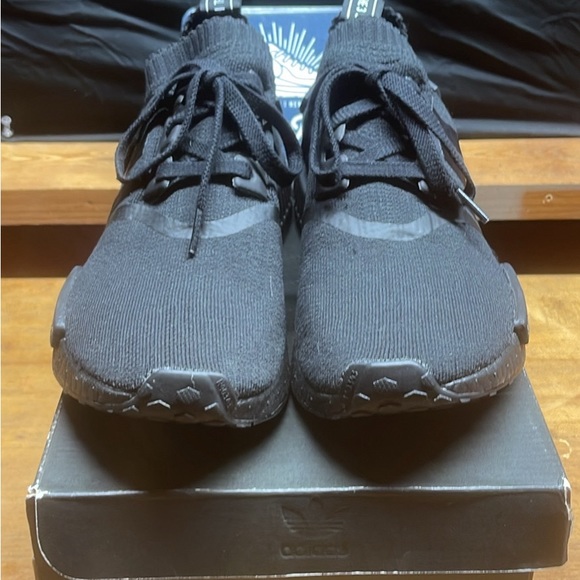 Adidas NMD_R1 PK Japan neighborhood